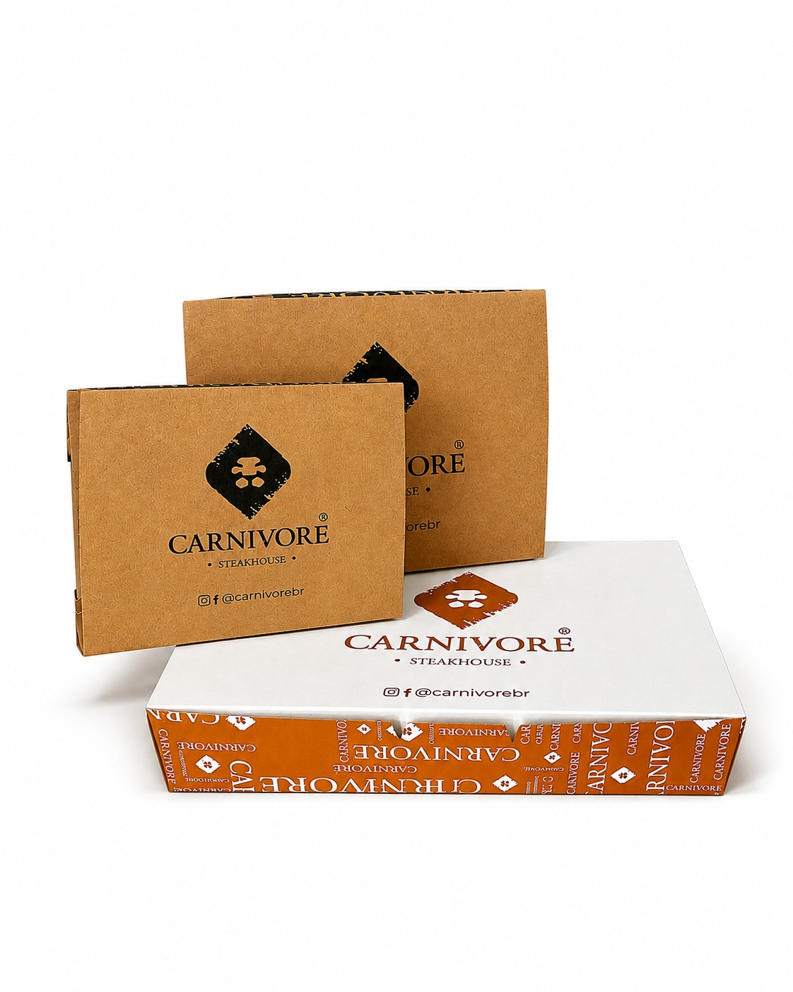 Caixas kraft e branca personalizadas Carnivore Steakhouse